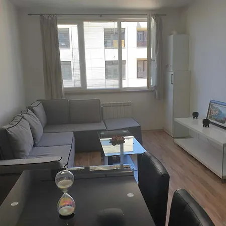 Meri Apart Paradise Center Apartment *